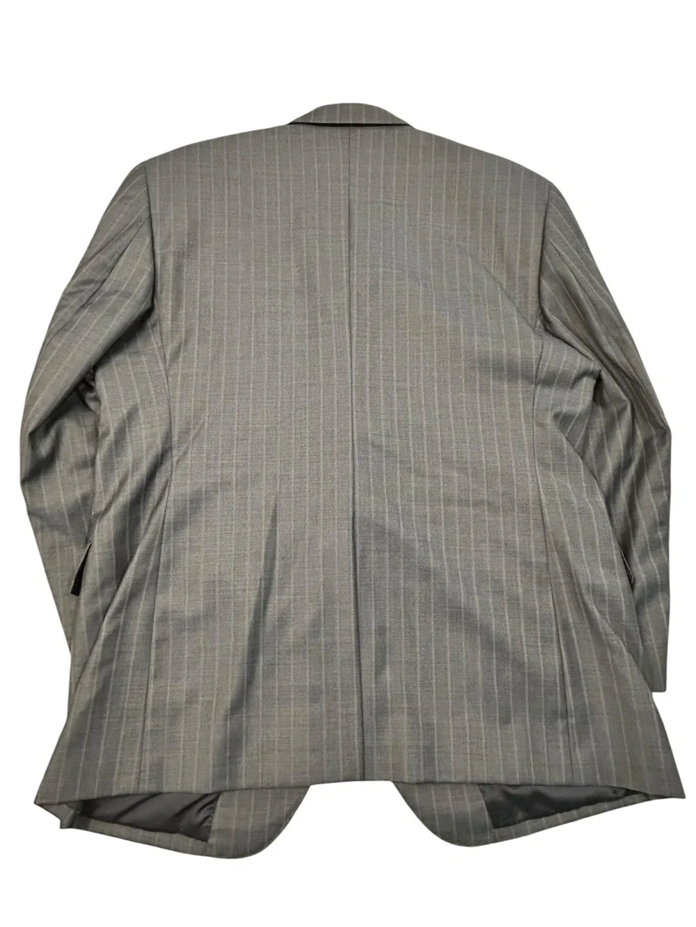 Jos. A. Bank Signature Gold Men's Gray Pinstripe Two-Piece Suit Jacket 42S 34/28